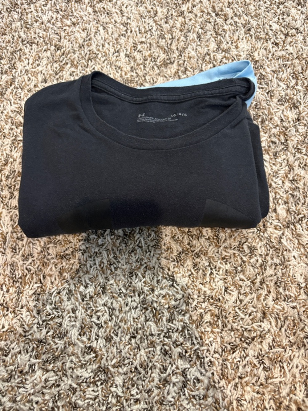 Bundle New- 3shirts- 3-name brands- selling all in one bundle, 
Large - Picture 9 of 10